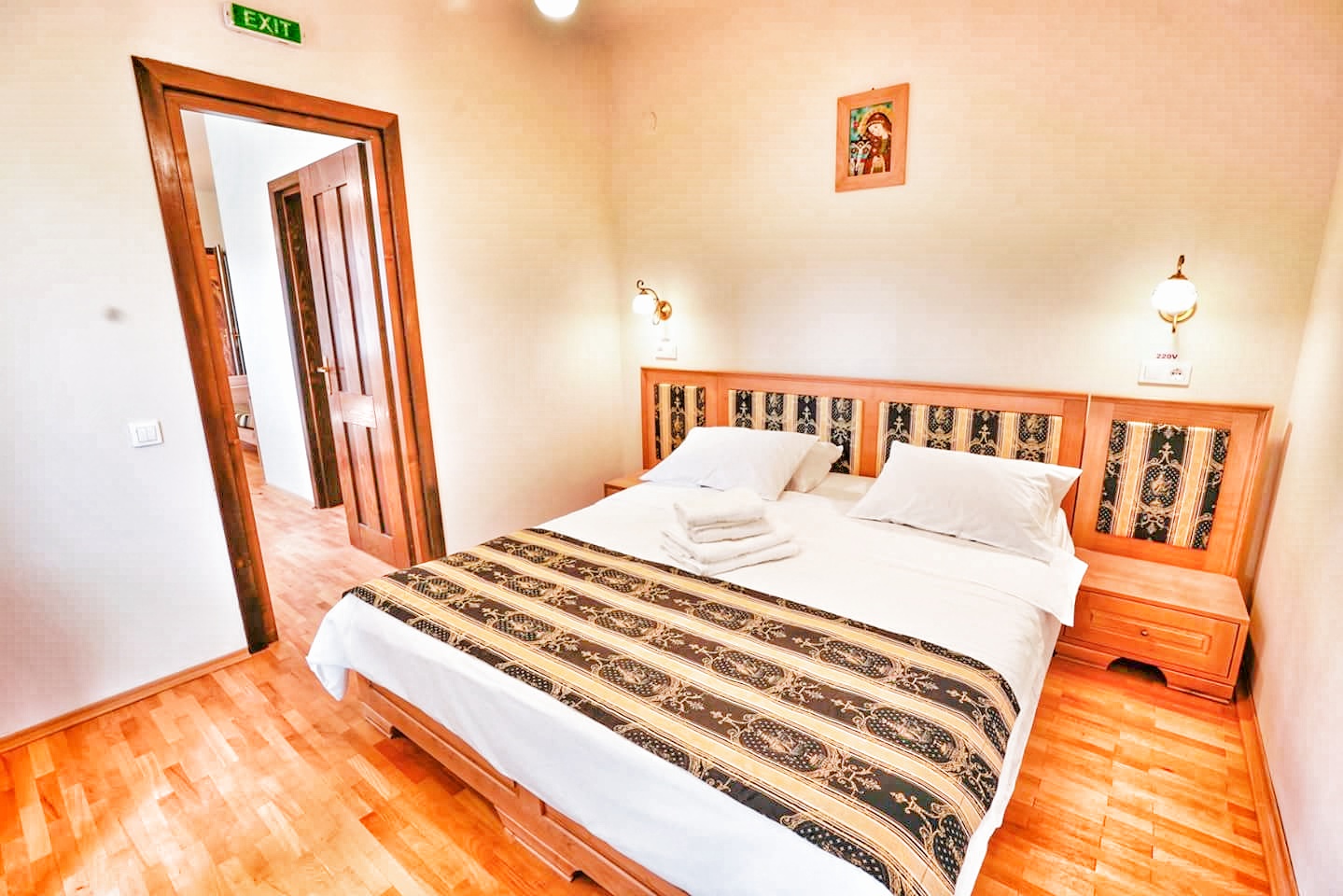 FB_IMG_1533457855605-01