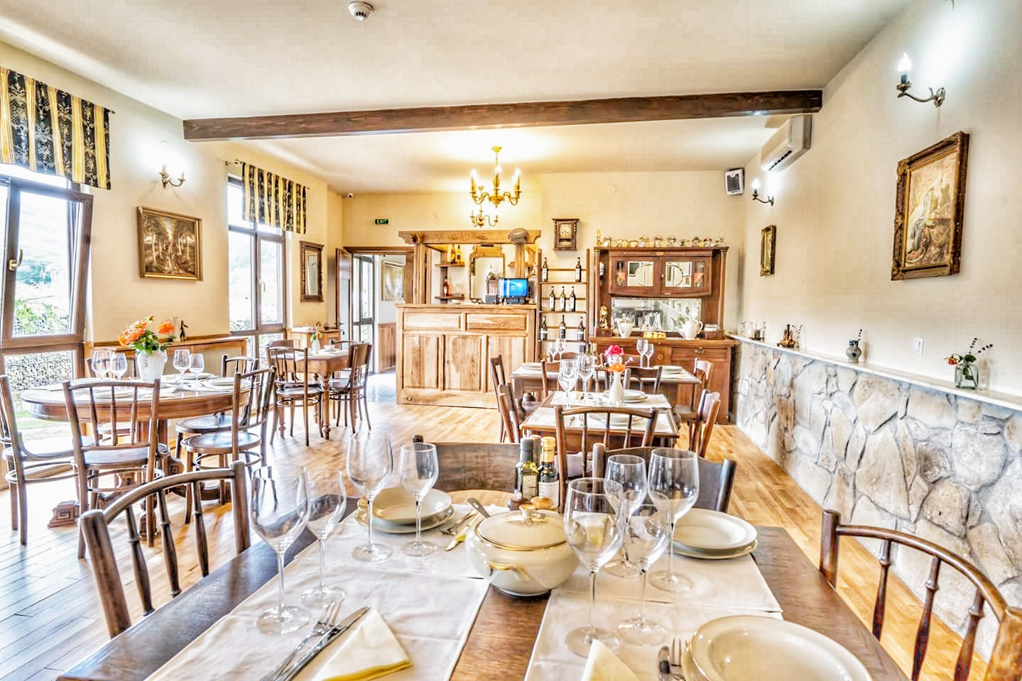 FB_IMG_1533457864788-01-1